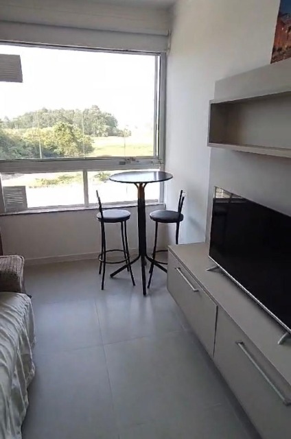 Apartamento à venda com 1 quarto, 48m² - Foto 9