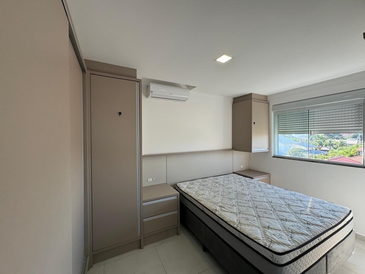 Apartamento à venda com 2 quartos, 66m² - Foto 23