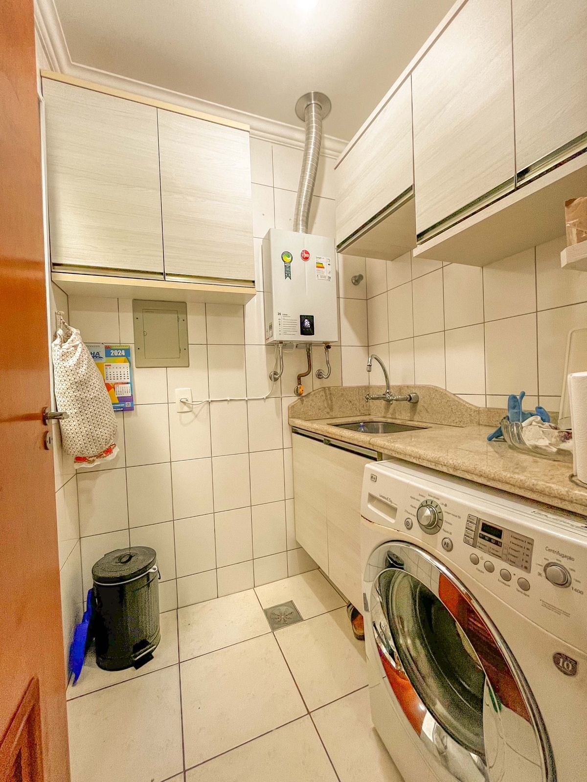 Cobertura à venda com 3 quartos, 160m² - Foto 3