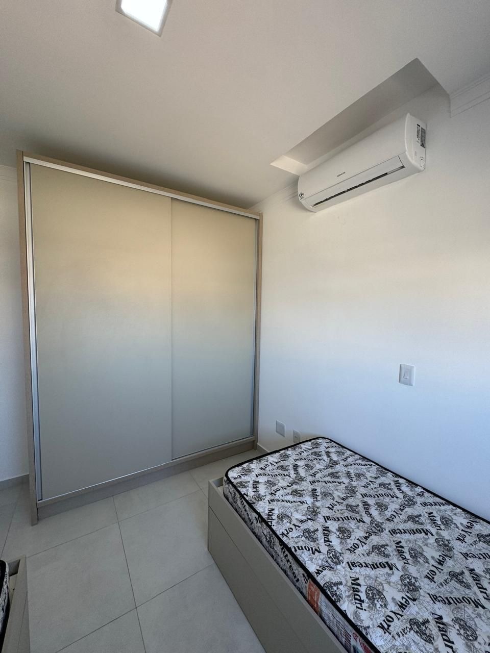 Apartamento à venda com 2 quartos, 66m² - Foto 9