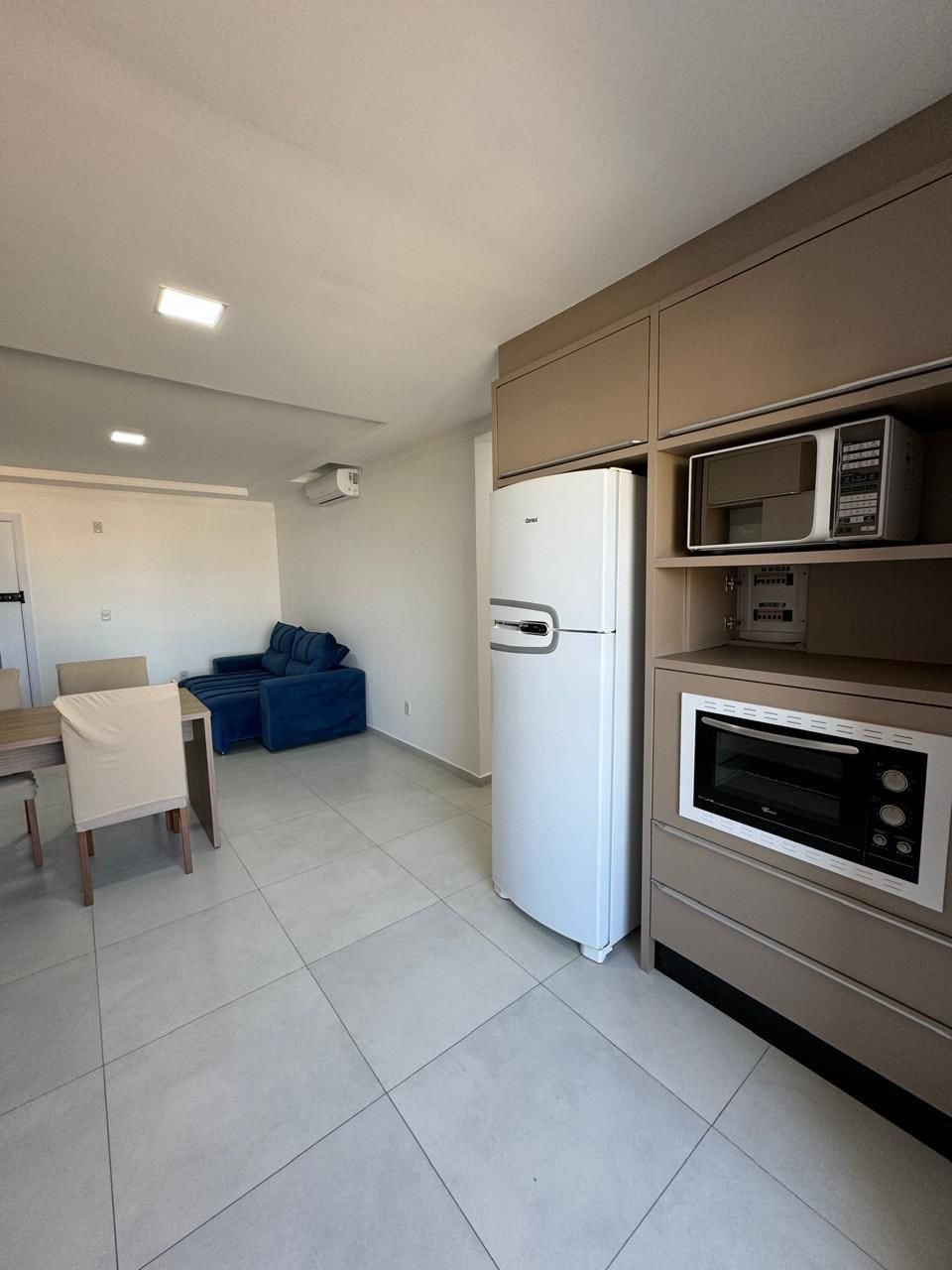 Apartamento à venda com 2 quartos, 66m² - Foto 22