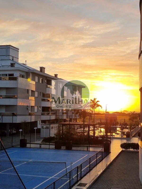 Cobertura à venda com 3 quartos, 280m² - Foto 8