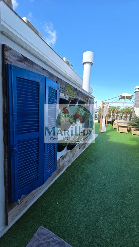 Cobertura à venda com 3 quartos, 230m² - Foto 4