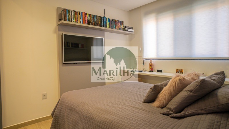 Casa de Condomínio à venda com 4 quartos, 235m² - Foto 17