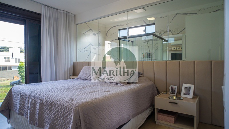 Casa de Condomínio à venda com 4 quartos, 235m² - Foto 15
