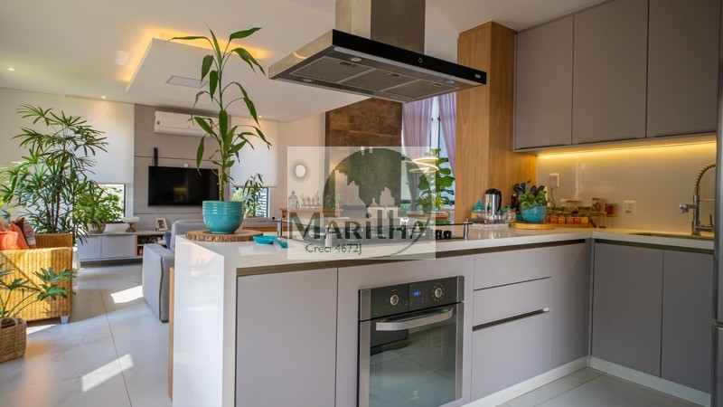 Casa de Condomínio à venda com 4 quartos, 235m² - Foto 3