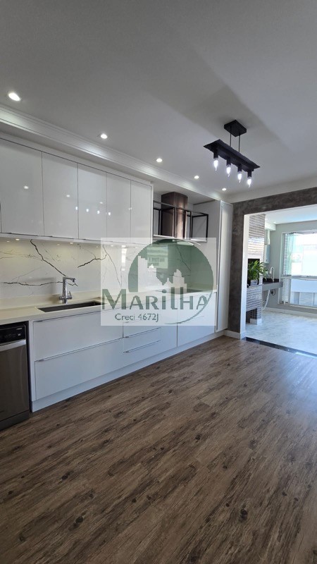 Cobertura à venda com 3 quartos, 230m² - Foto 12