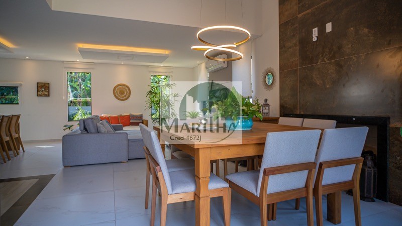 Casa de Condomínio à venda com 4 quartos, 235m² - Foto 6
