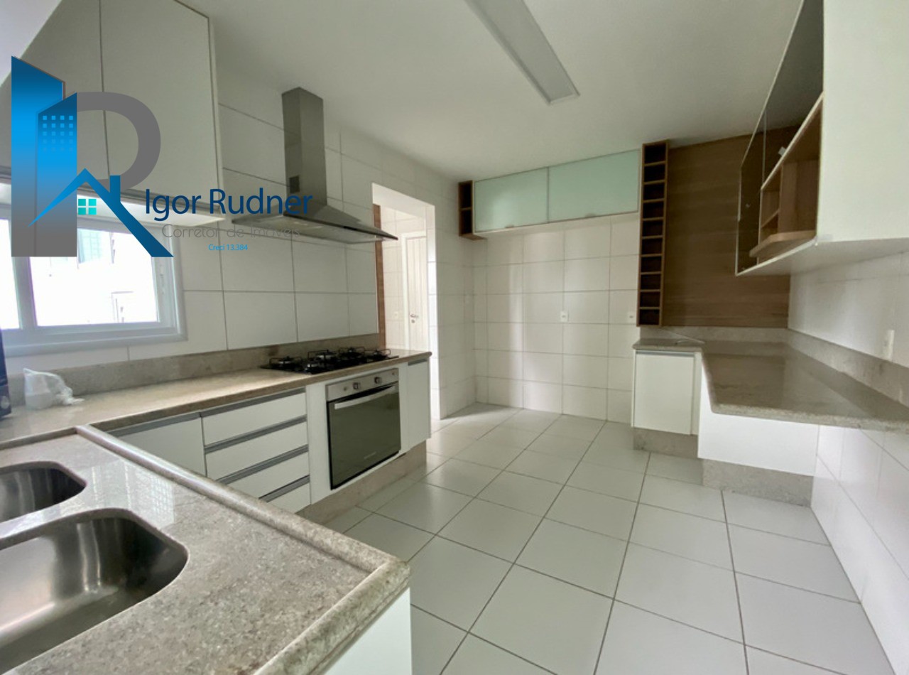 Apartamento à venda com 4 quartos, 226m² - Foto 22