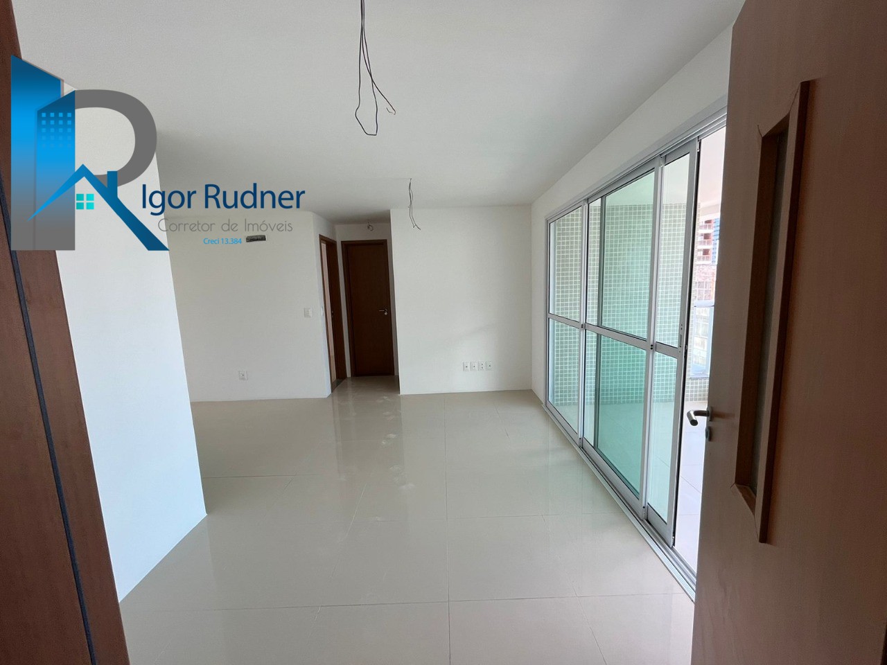 Apartamento à venda com 2 quartos, 82m² - Foto 5