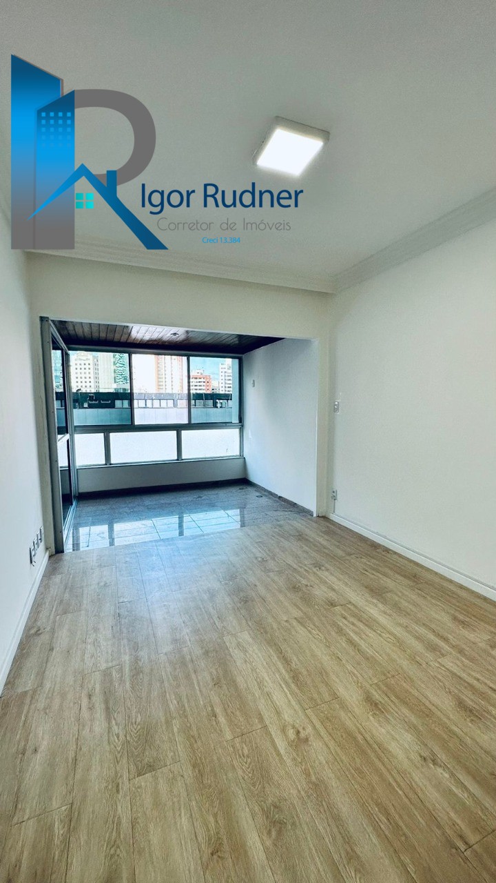 Apartamento à venda com 3 quartos, 108m² - Foto 17