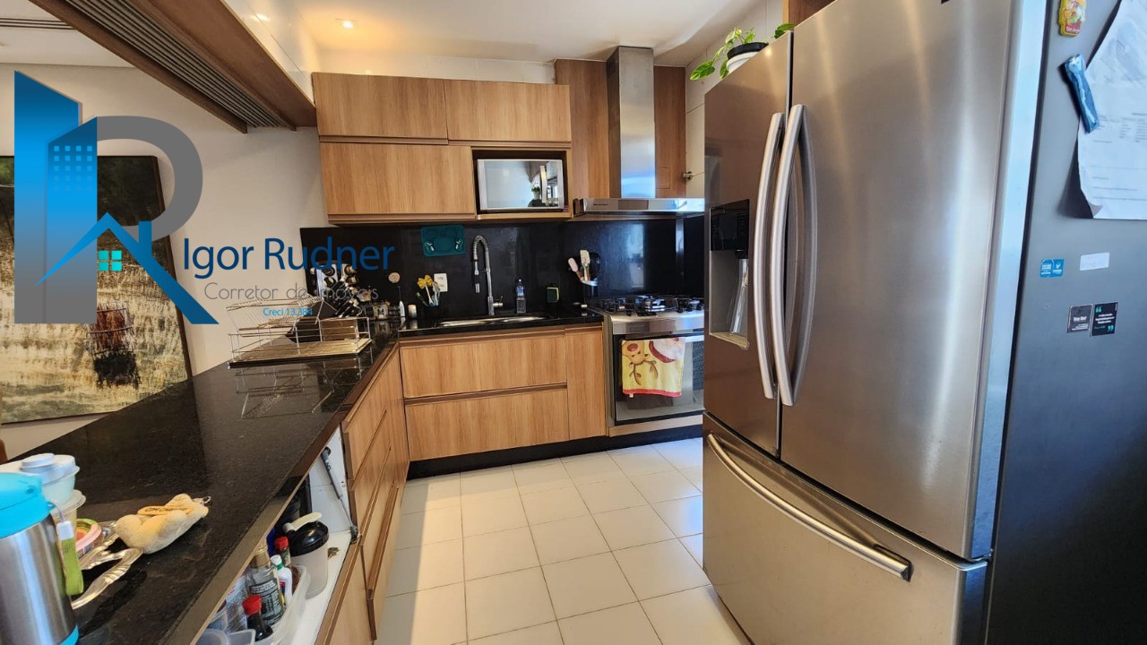 Apartamento à venda com 3 quartos, 155m² - Foto 19