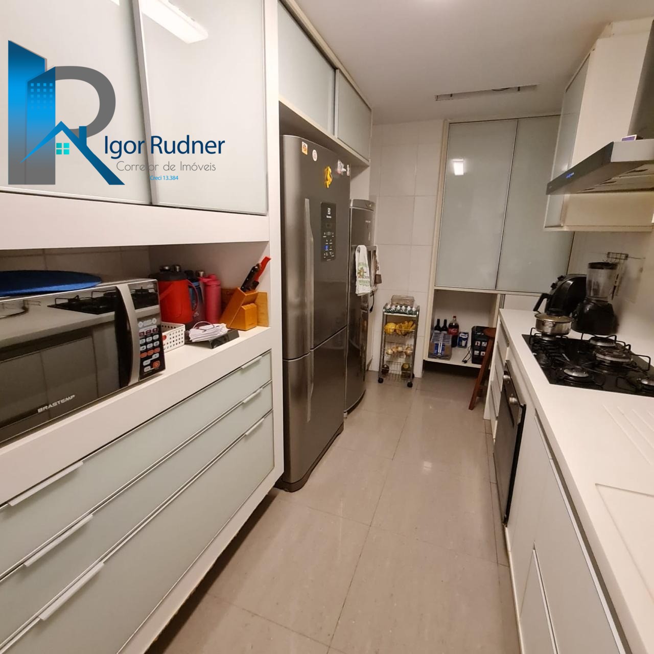 Apartamento à venda com 4 quartos, 195m² - Foto 52