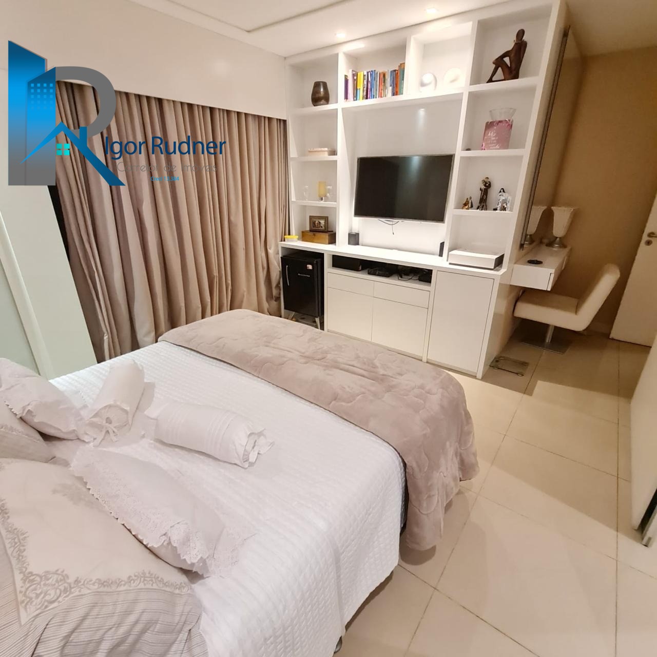 Apartamento à venda com 4 quartos, 195m² - Foto 42