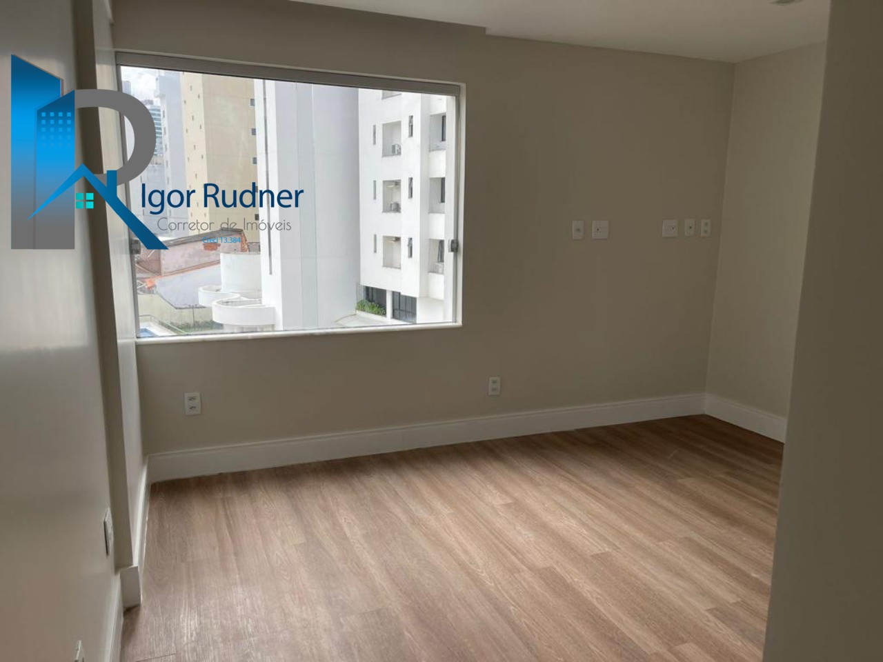 Apartamento à venda com 3 quartos, 143m² - Foto 9