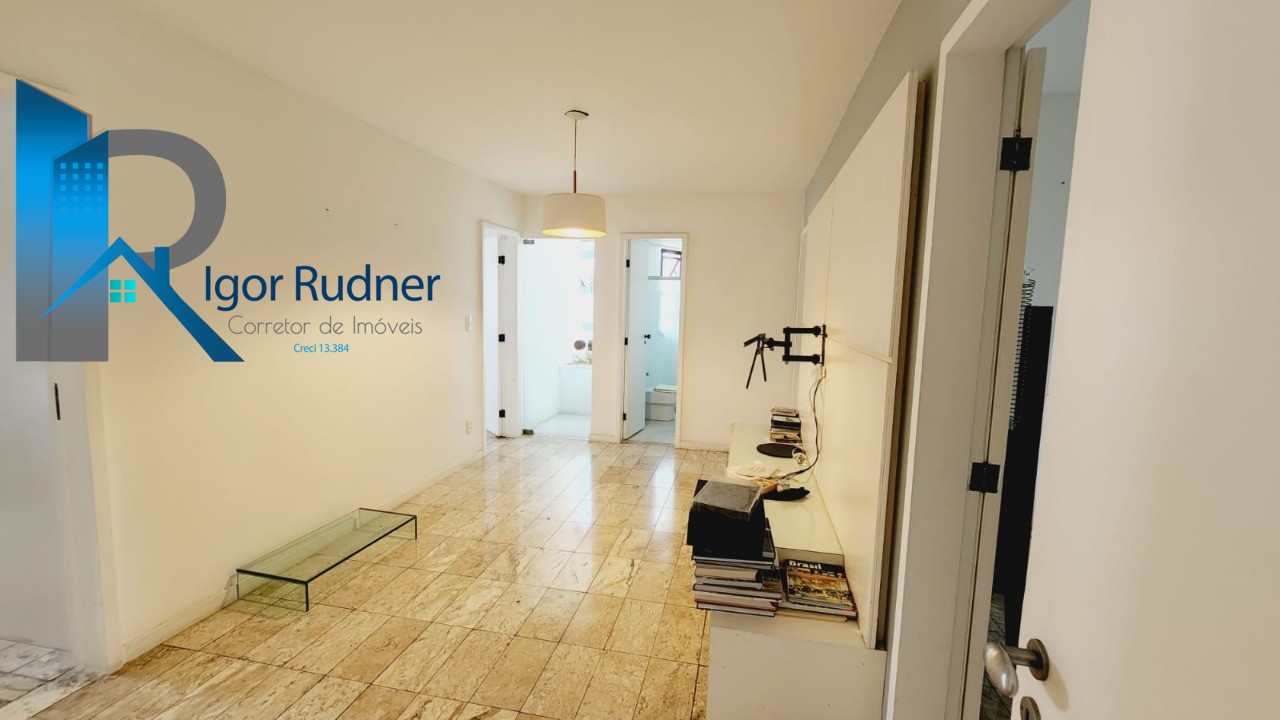 Apartamento à venda com 3 quartos, 240m² - Foto 8