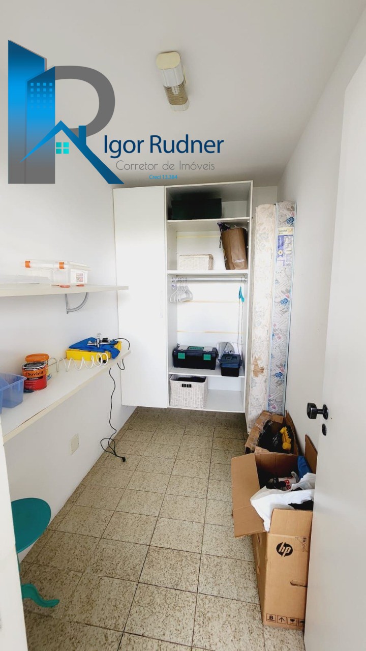 Apartamento à venda com 3 quartos, 240m² - Foto 28