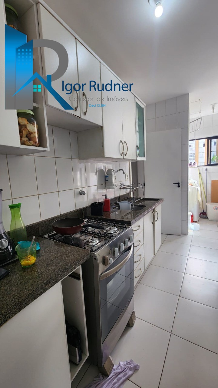 Apartamento à venda com 2 quartos, 82m² - Foto 21