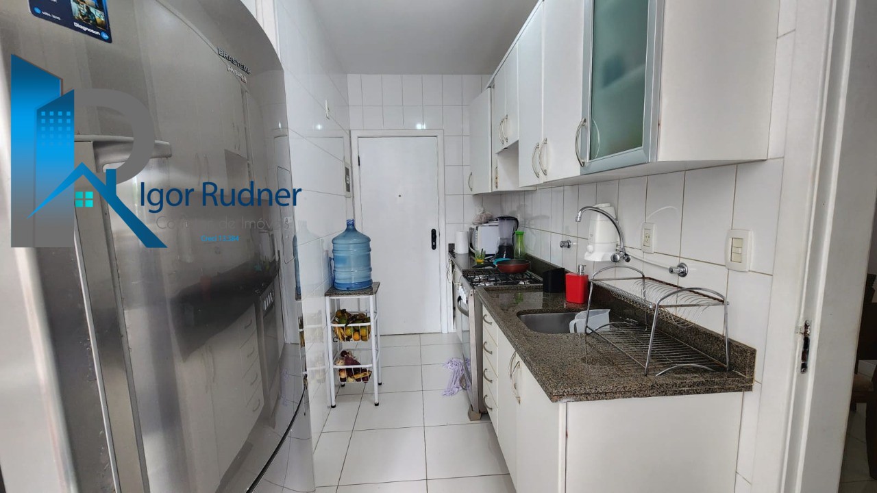 Apartamento à venda com 2 quartos, 82m² - Foto 19