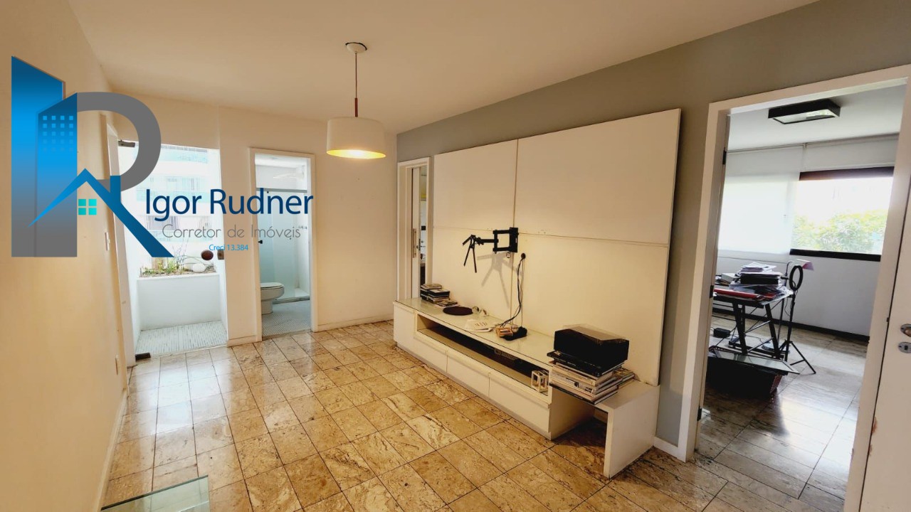 Apartamento à venda com 3 quartos, 240m² - Foto 7