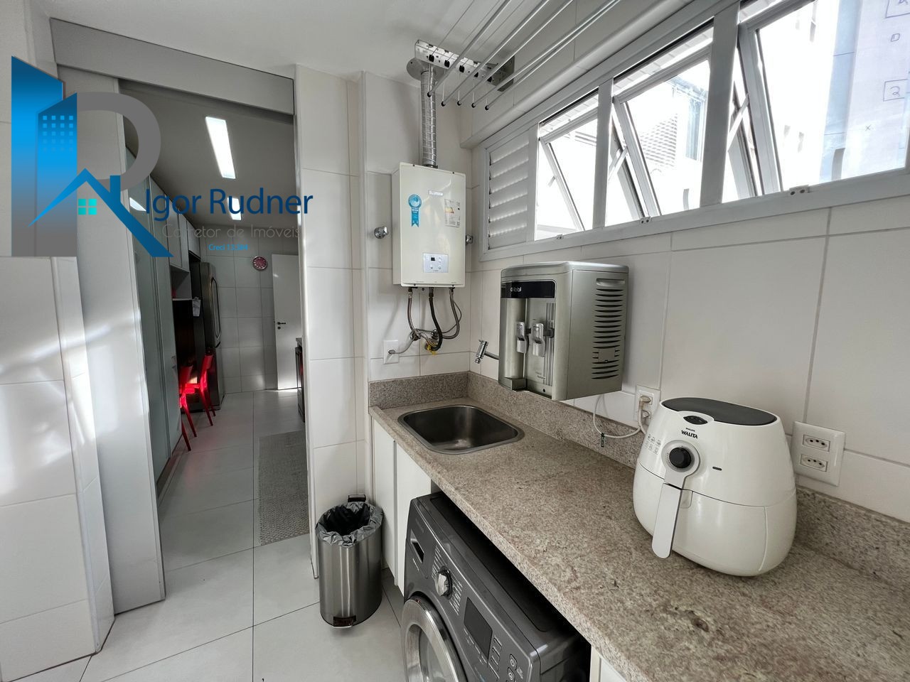 Apartamento à venda com 3 quartos, 188m² - Foto 20