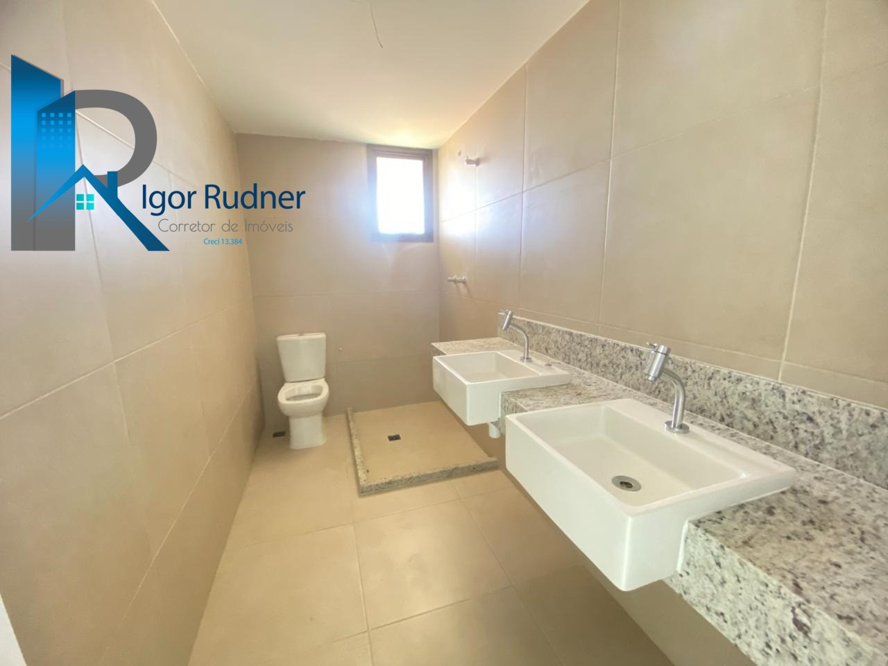 Apartamento à venda com 4 quartos, 212m² - Foto 15