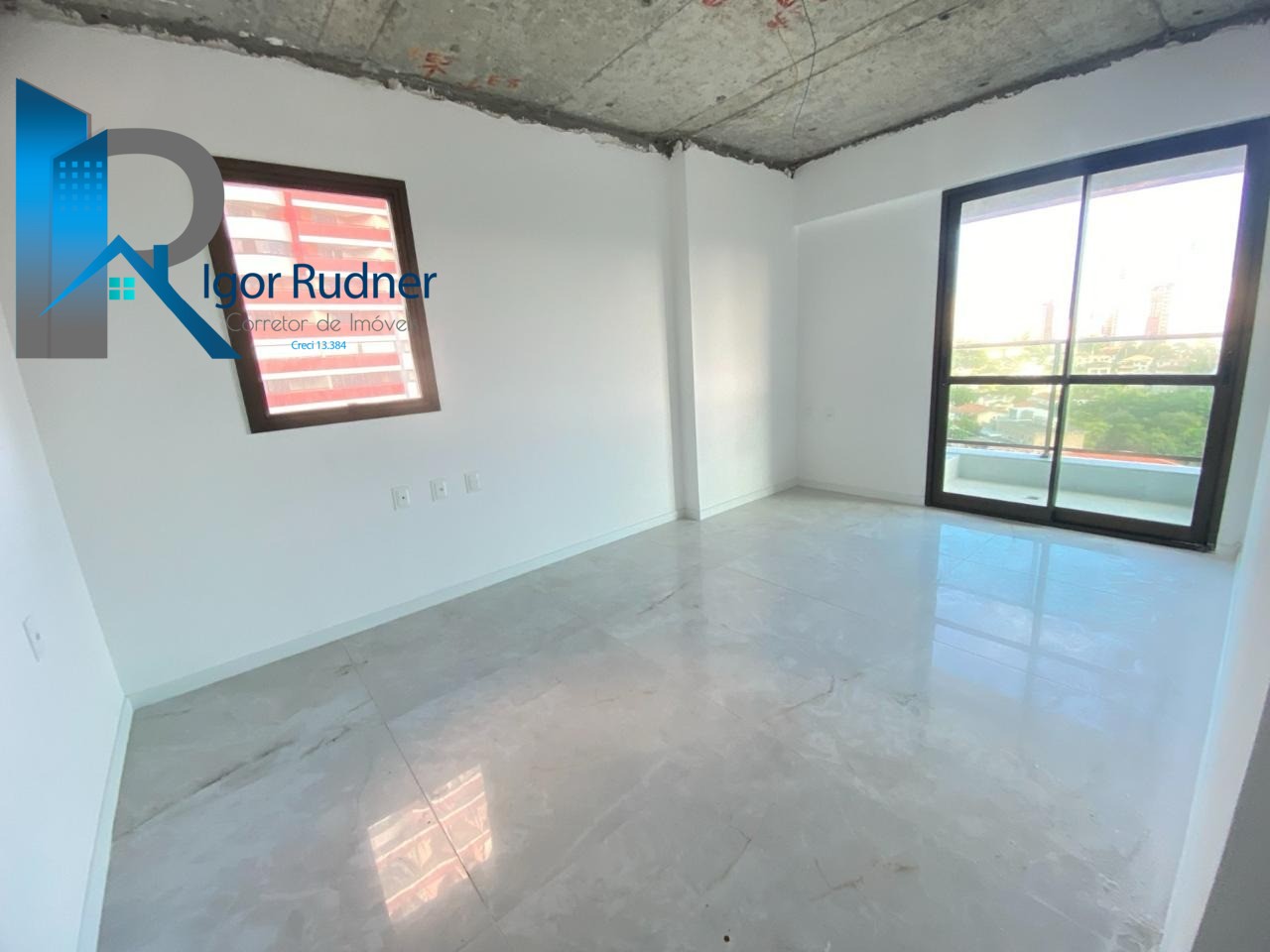 Apartamento à venda com 4 quartos, 212m² - Foto 11