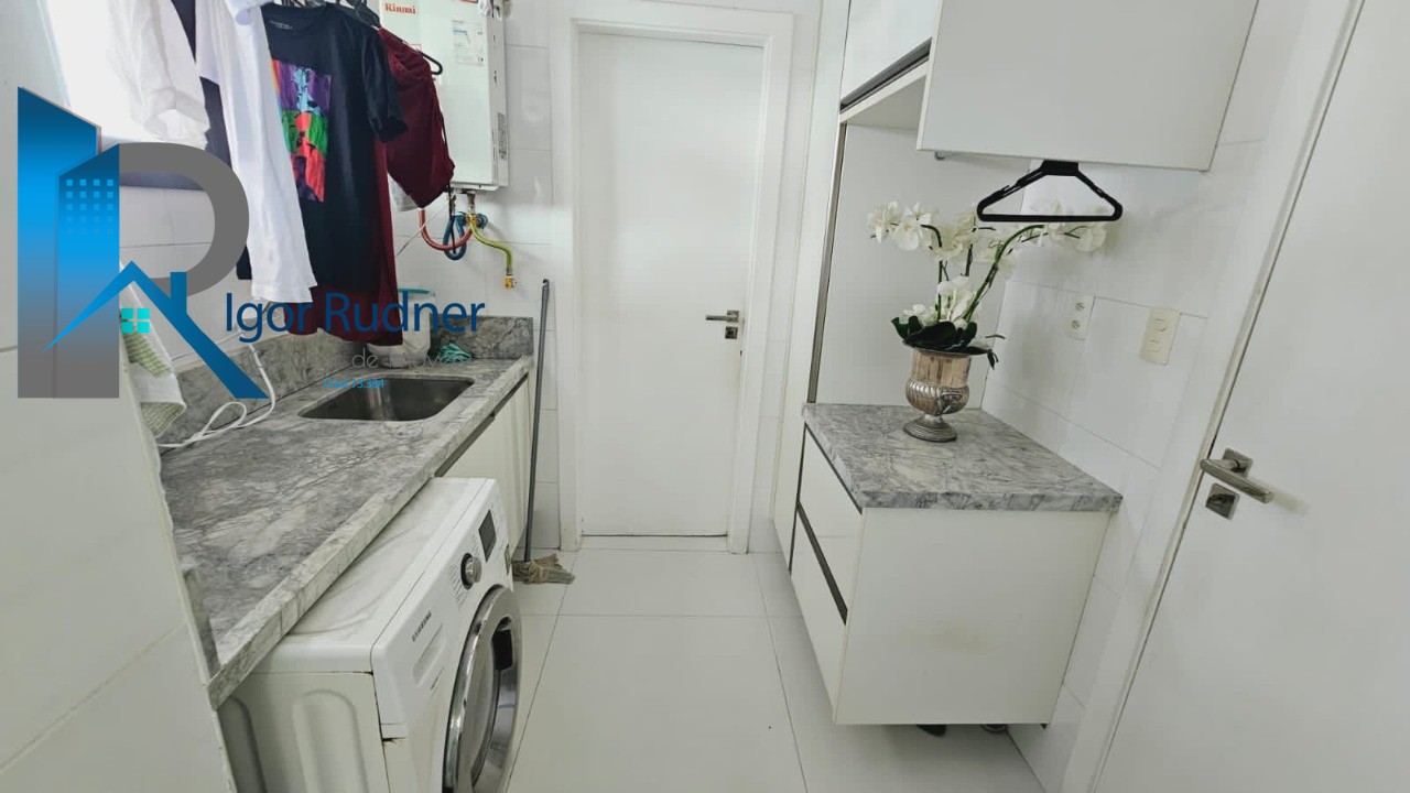 Apartamento à venda com 4 quartos, 210m² - Foto 34