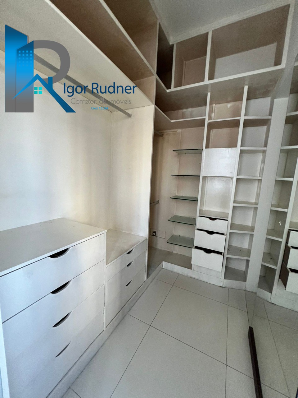 Apartamento à venda com 3 quartos, 128m² - Foto 11