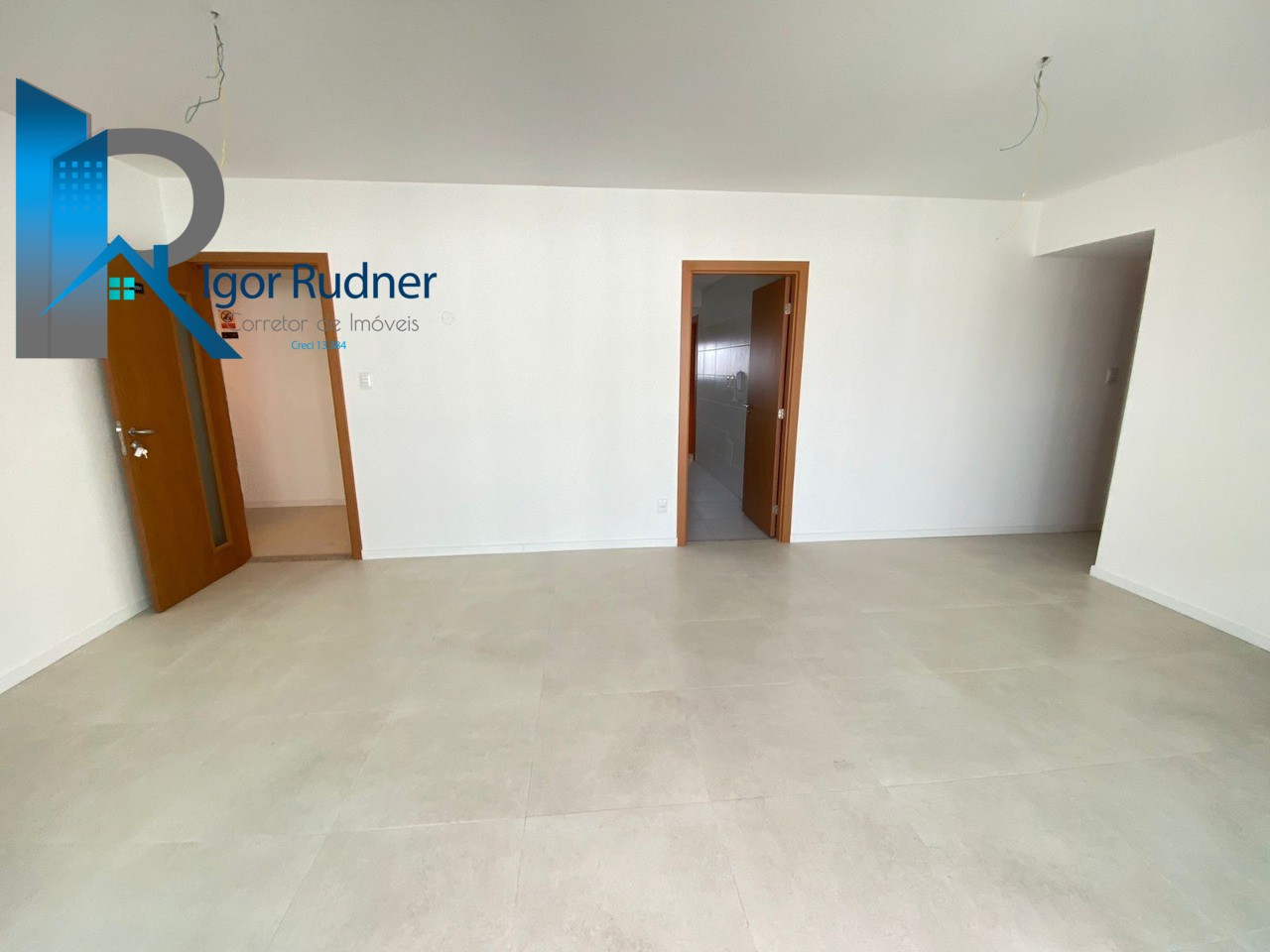 Apartamento à venda com 3 quartos, 105m² - Foto 7