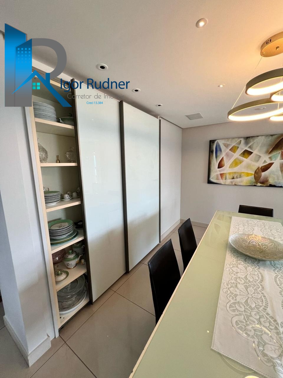 Apartamento à venda com 4 quartos, 180m² - Foto 17