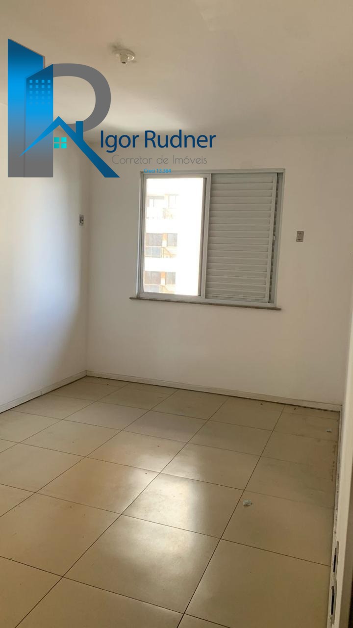 Apartamento à venda com 4 quartos, 200m² - Foto 8