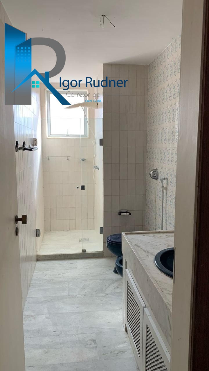 Apartamento à venda com 4 quartos, 200m² - Foto 10