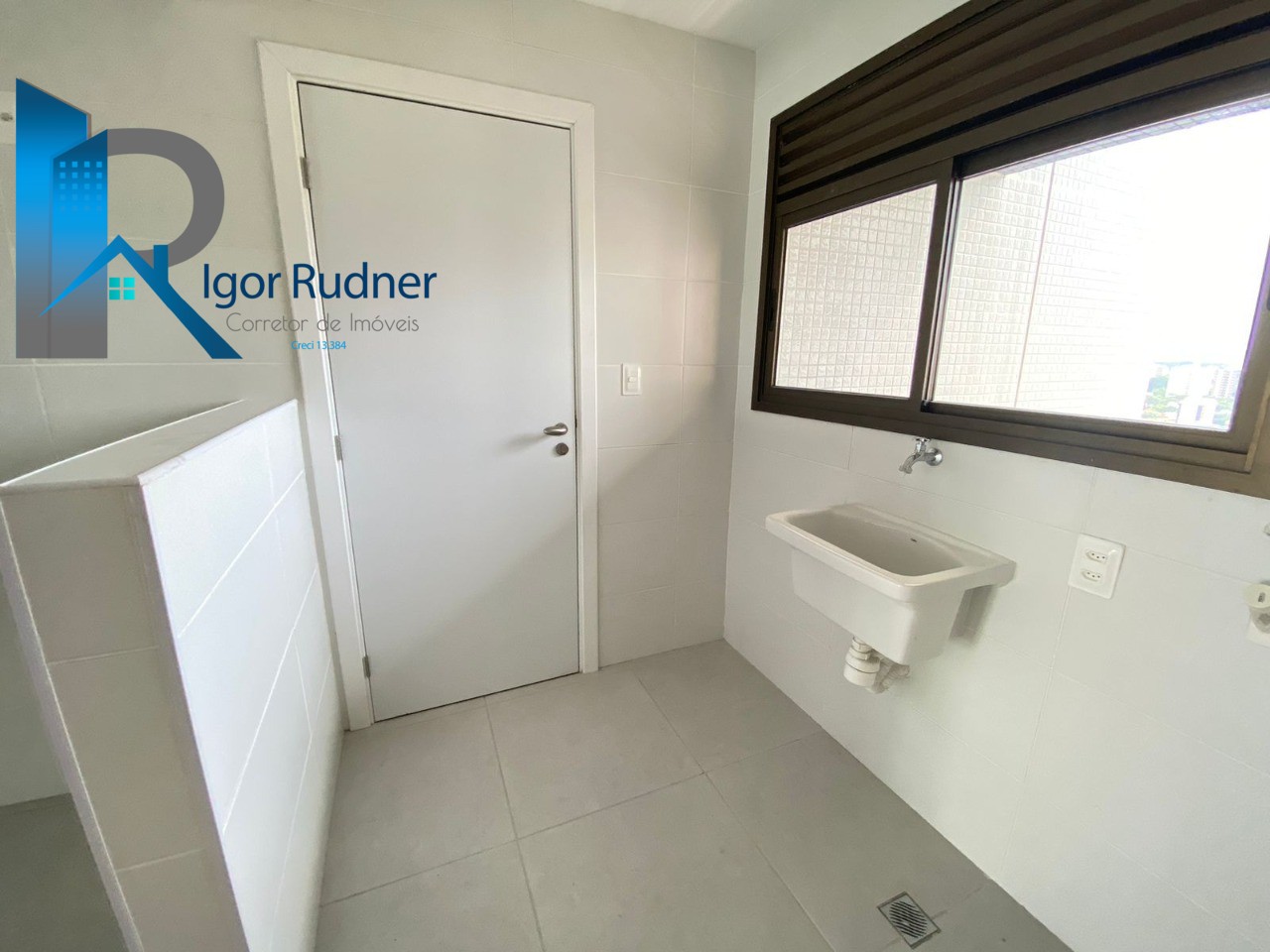 Apartamento à venda com 3 quartos, 105m² - Foto 13