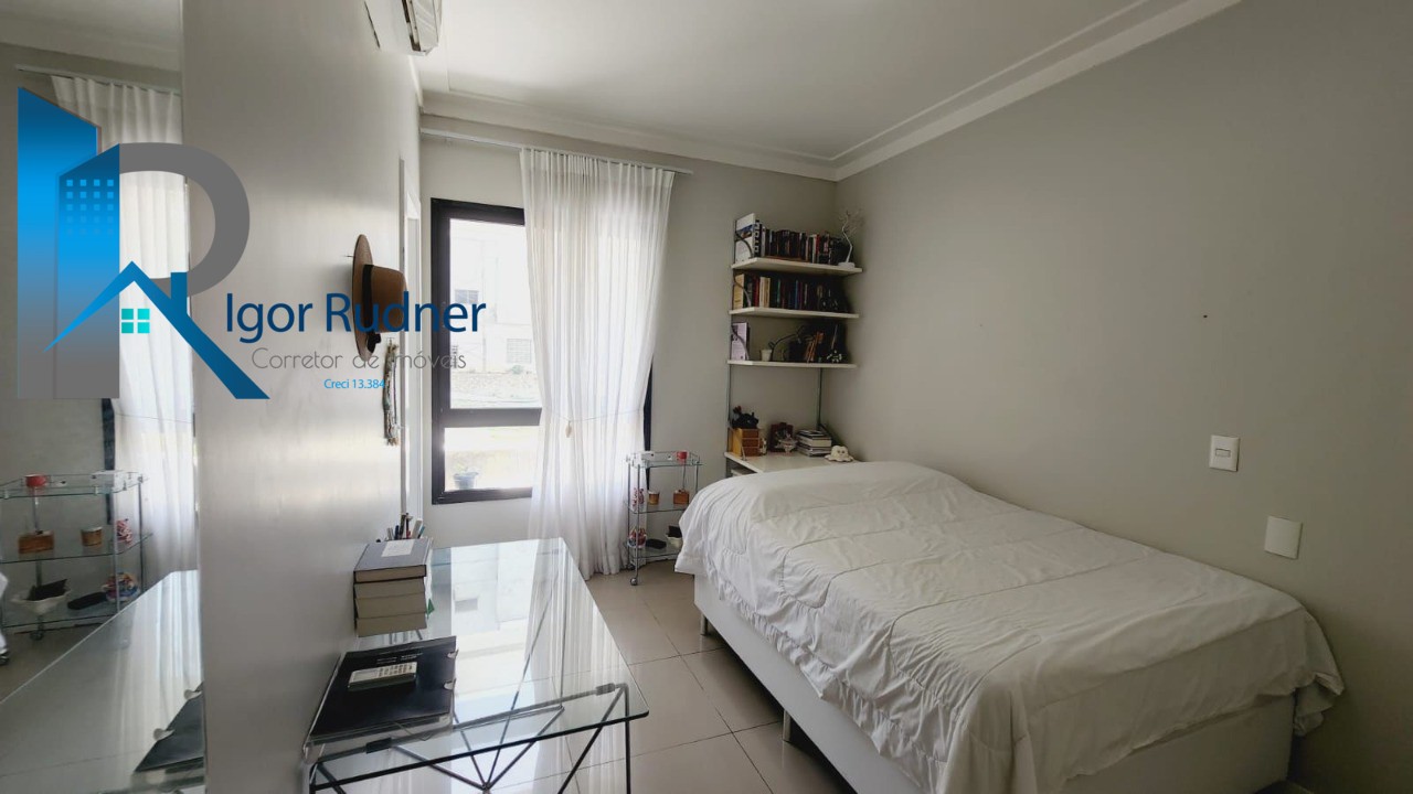 Apartamento à venda com 4 quartos, 207m² - Foto 24