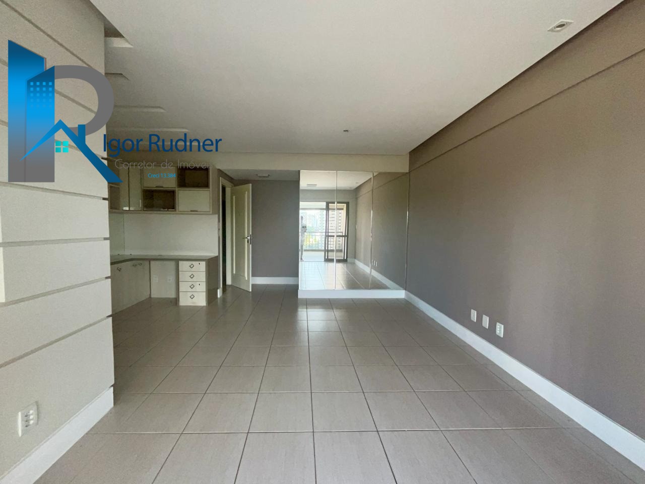 Apartamento à venda com 2 quartos, 105m² - Foto 5