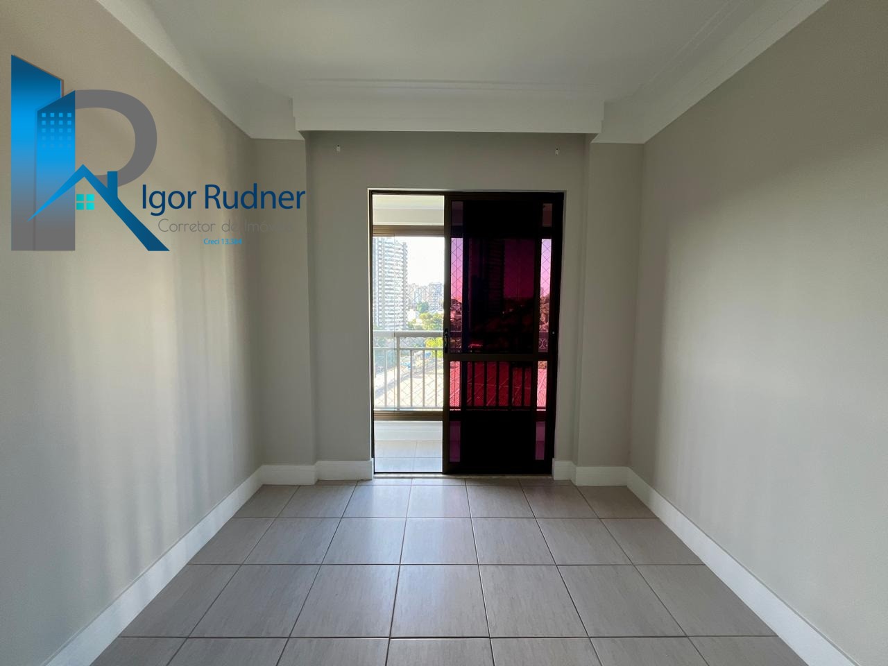 Apartamento à venda com 2 quartos, 105m² - Foto 15