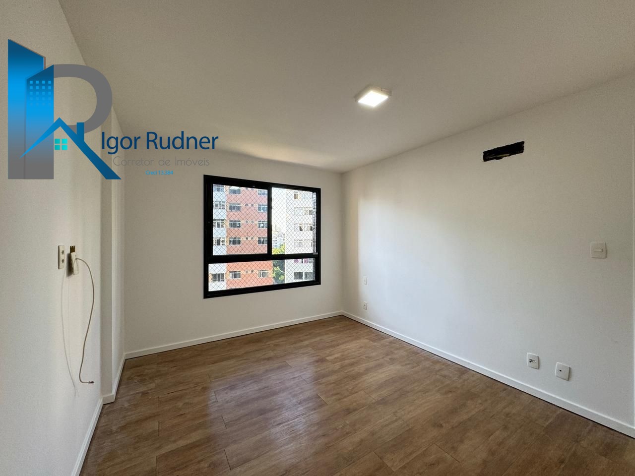 Apartamento à venda com 3 quartos, 108m² - Foto 9