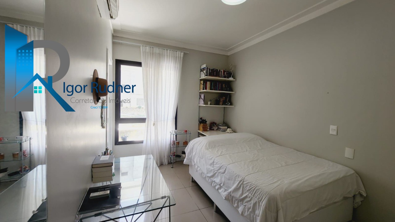 Apartamento à venda com 4 quartos, 207m² - Foto 23