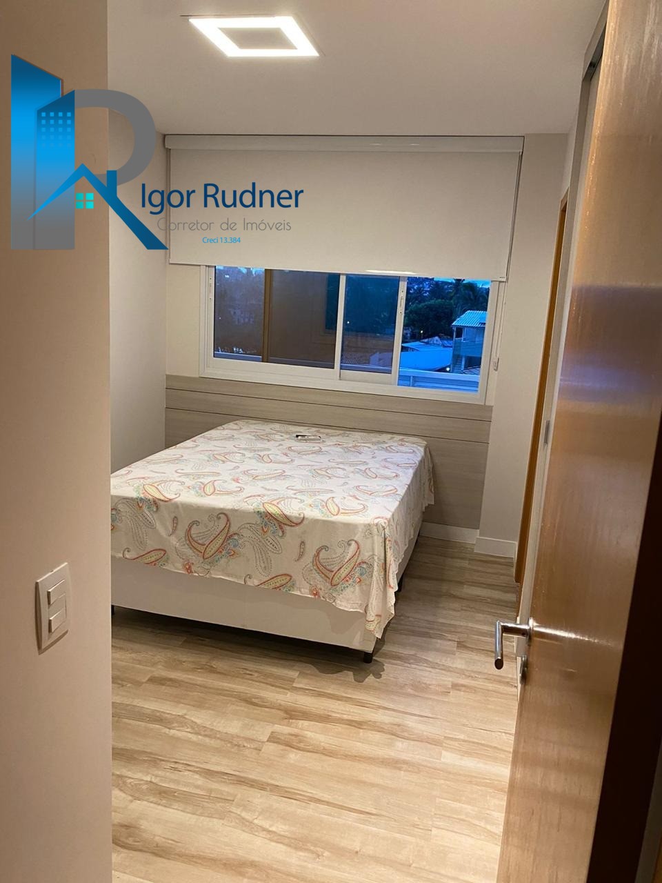 Apartamento à venda com 4 quartos, 200m² - Foto 10