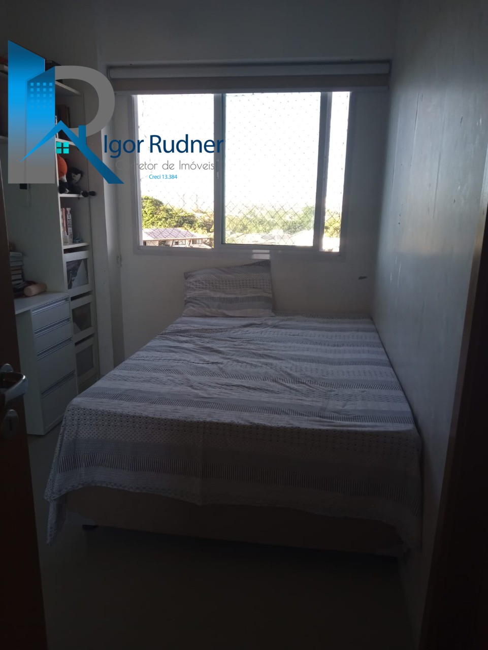 Apartamento à venda com 4 quartos, 140m² - Foto 12