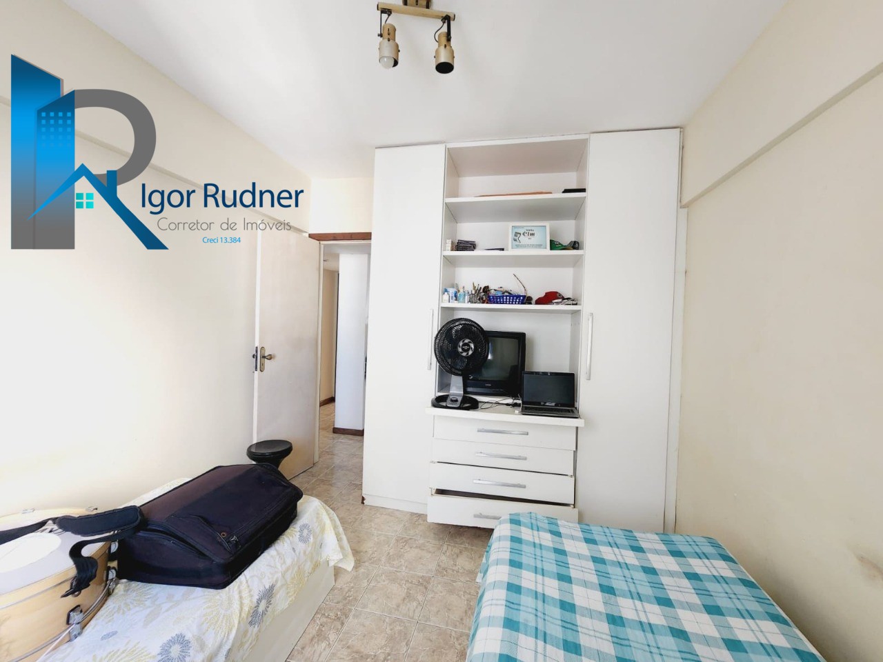 Apartamento à venda com 3 quartos, 127m² - Foto 11