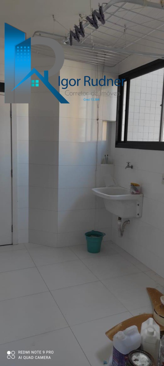 Apartamento à venda com 4 quartos, 200m² - Foto 27