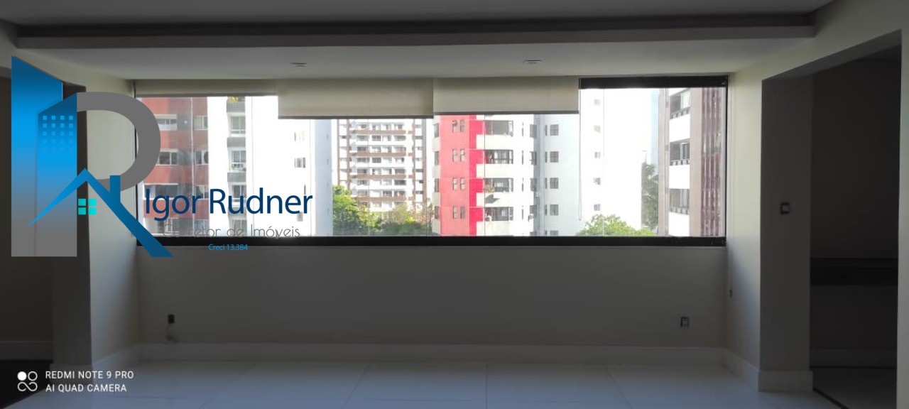 Apartamento à venda com 4 quartos, 200m² - Foto 3