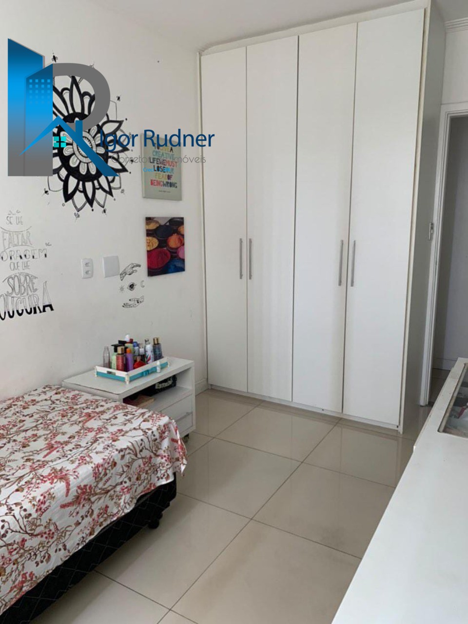 Apartamento à venda com 4 quartos, 107m² - Foto 11