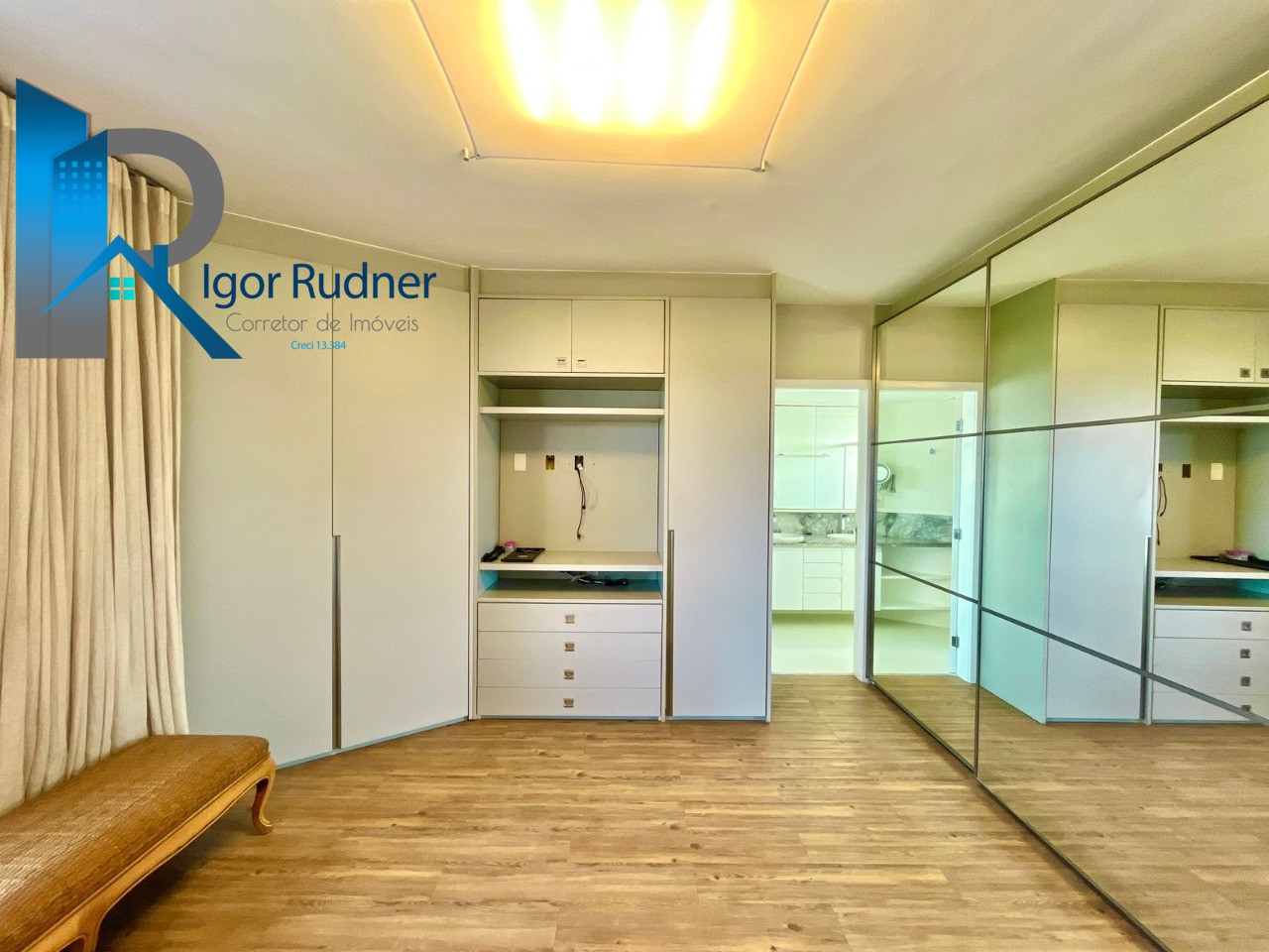 Apartamento à venda com 4 quartos, 212m² - Foto 14