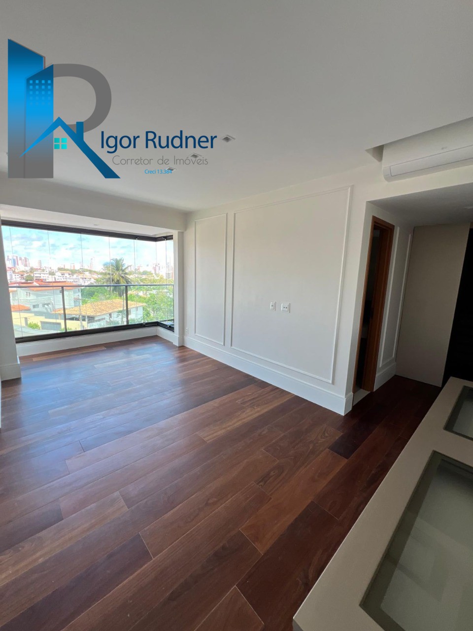 Apartamento à venda com 3 quartos, 212m² - Foto 11