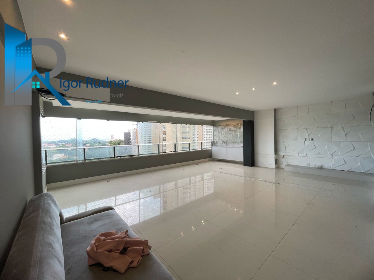 Apartamento, 3 quartos, 171 m² - Foto 2