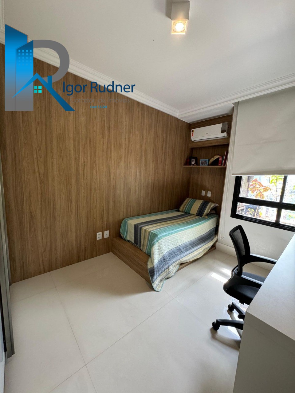 Apartamento à venda com 4 quartos, 236m² - Foto 17