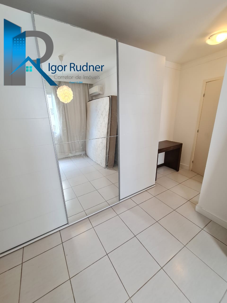 Apartamento à venda com 2 quartos, 80m² - Foto 15